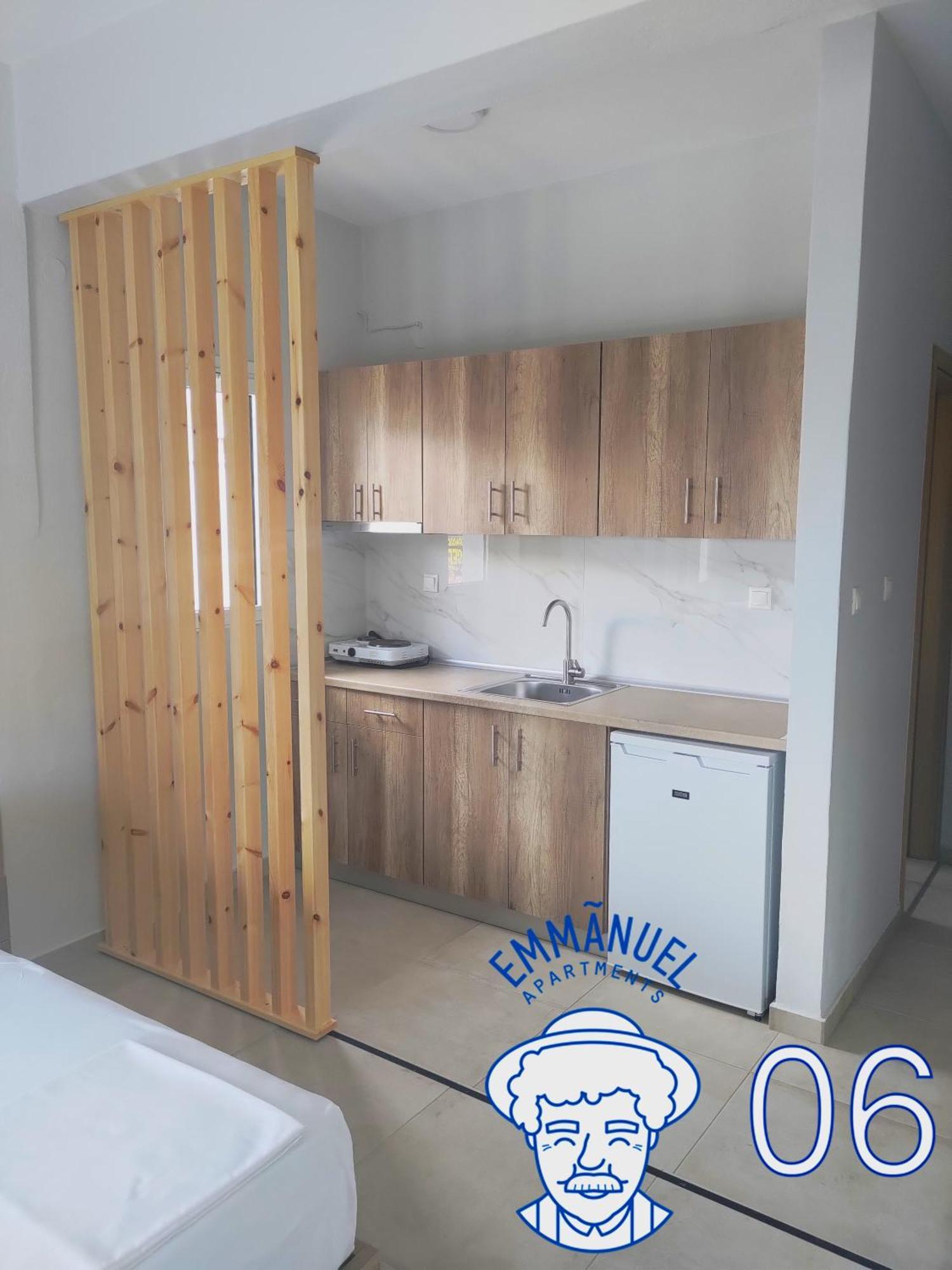 Emmanuel Apartments Paralía Dış mekan fotoğraf