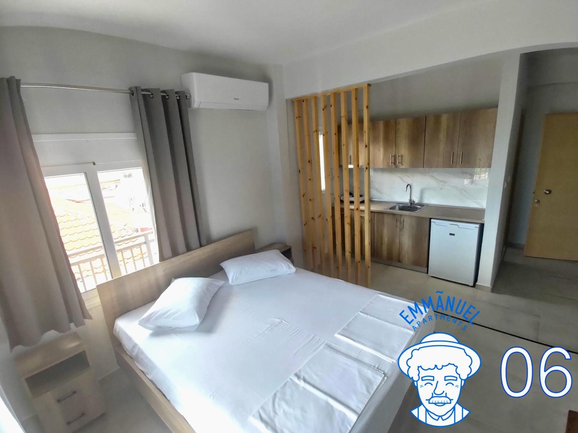 Emmanuel Apartments Paralía Dış mekan fotoğraf