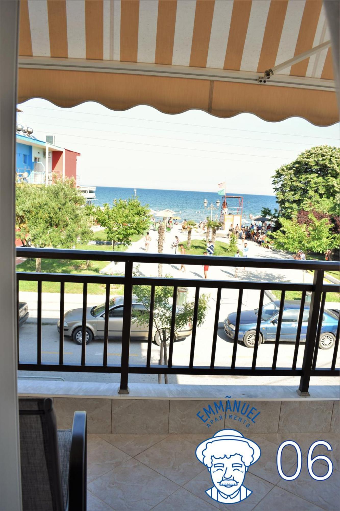 Emmanuel Apartments Paralía Dış mekan fotoğraf